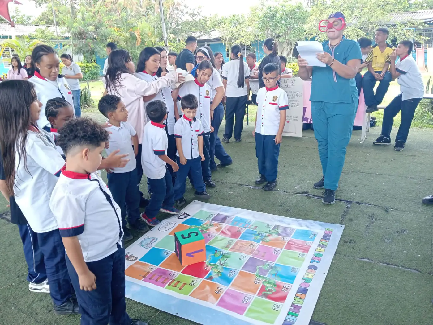 Estudiantes de básica primaria de Academia SAM